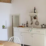 بيت للعطل Palazzo Ammicc *