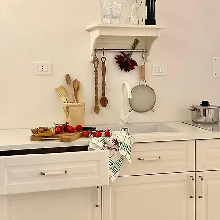 Palazzo Ammicc * Bernalda